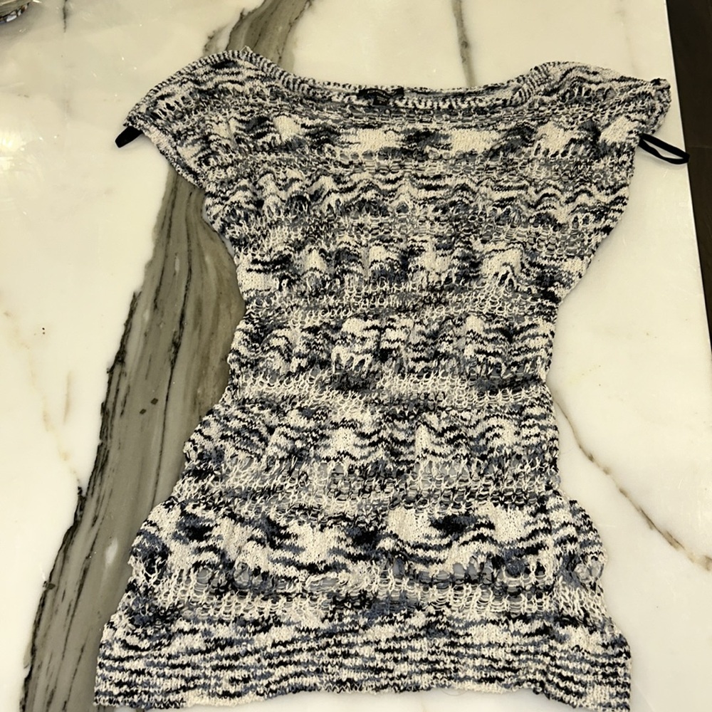 BEBE Open Knit Sleeveless Tunic Top-sz S  NWOT
